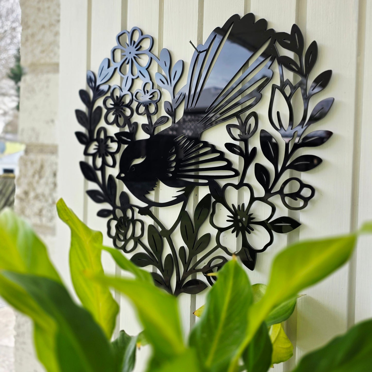 Floral Fantail Heart Wall Décor