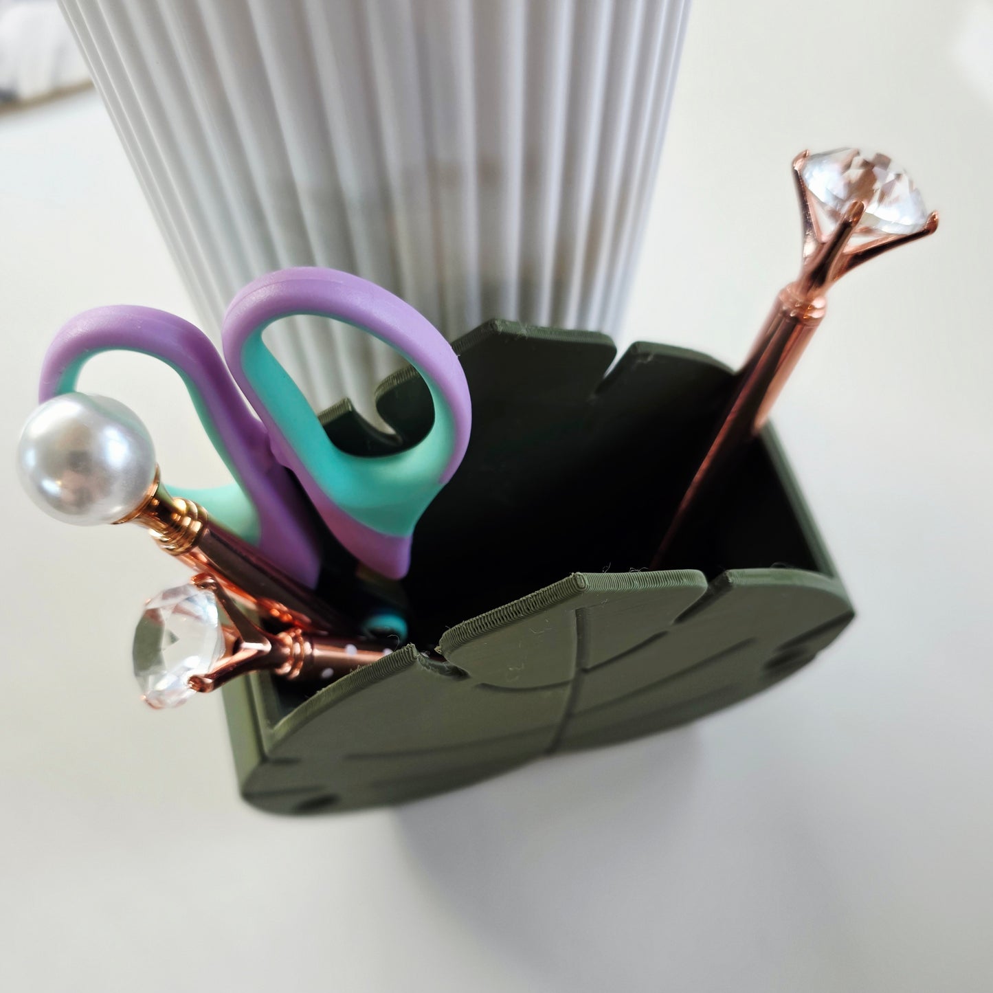 Monstera Leaf Desk Organiser