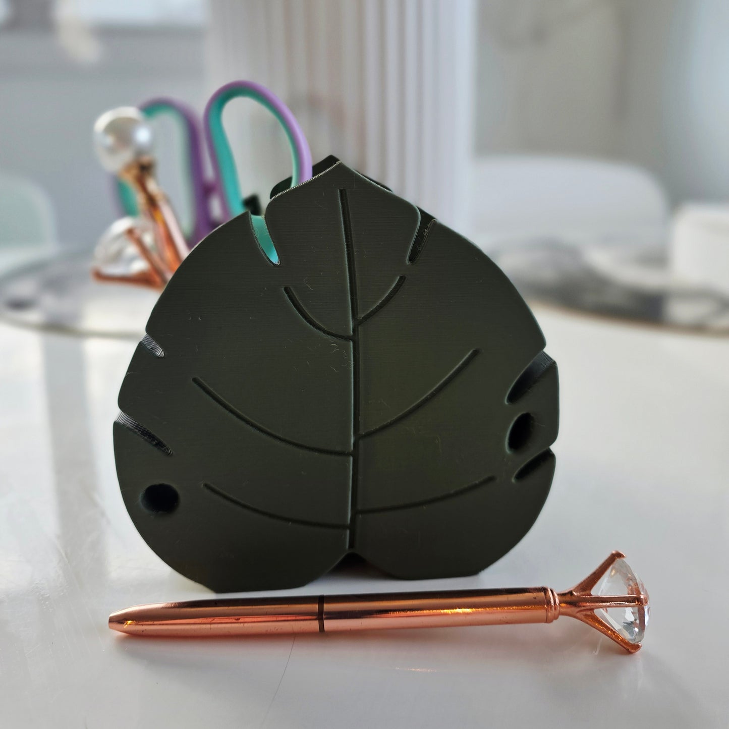 Monstera Leaf Desk Organiser