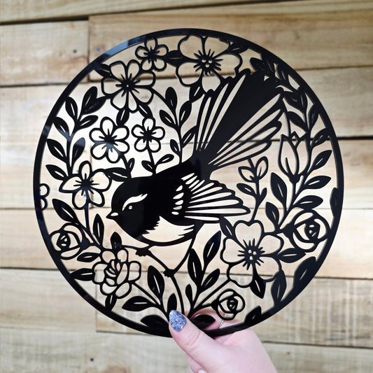 Floral Fantail Round Wall Décor Whimsic