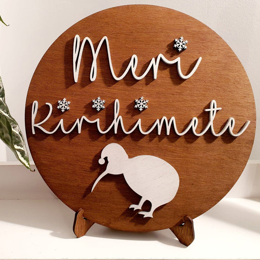 Festive Meri Kirihimete Decor Whimsic With Display Stand (No Holes) Meri Kirihimete