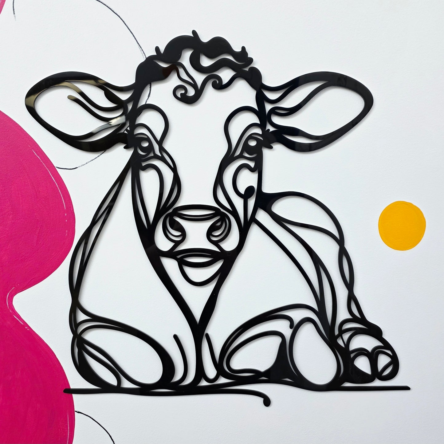 Line Art Cow Décor