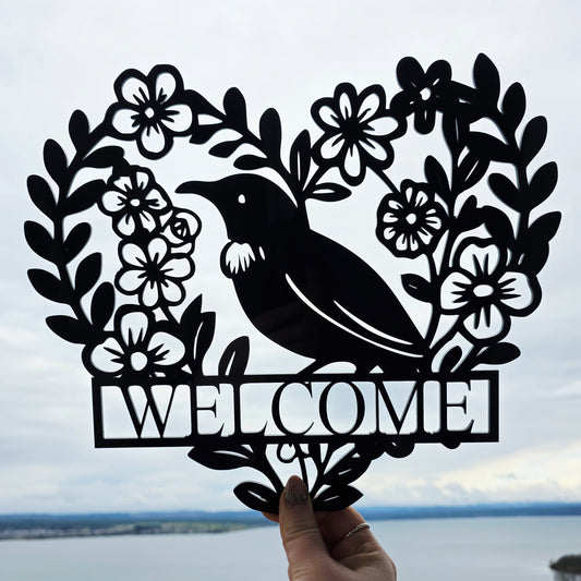 Personalised Floral Tūī Heart Wall Décor