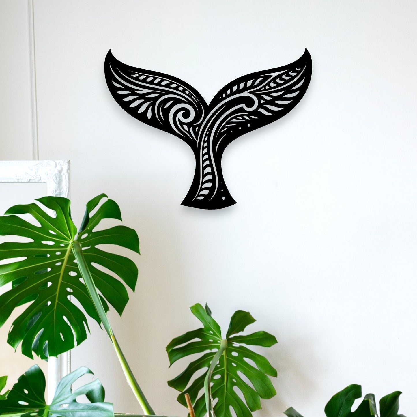 Whale Tail Wall Décor