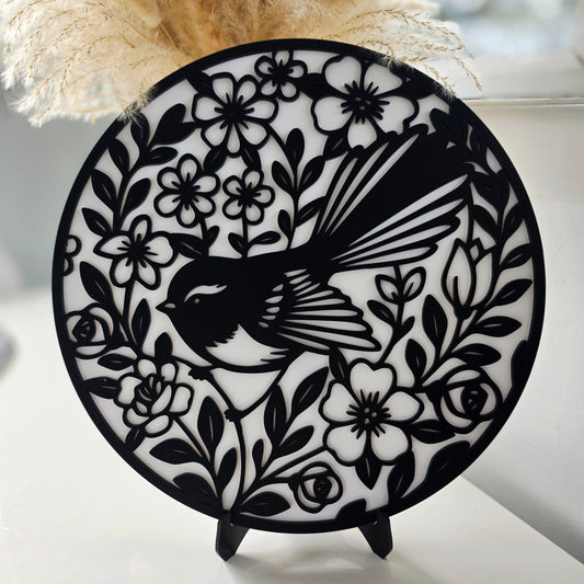 Floral Fantail Round Whimsic