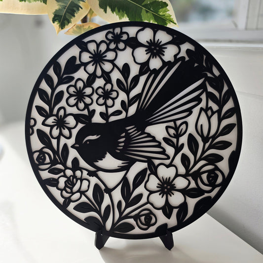 Floral Fantail Round Whimsic
