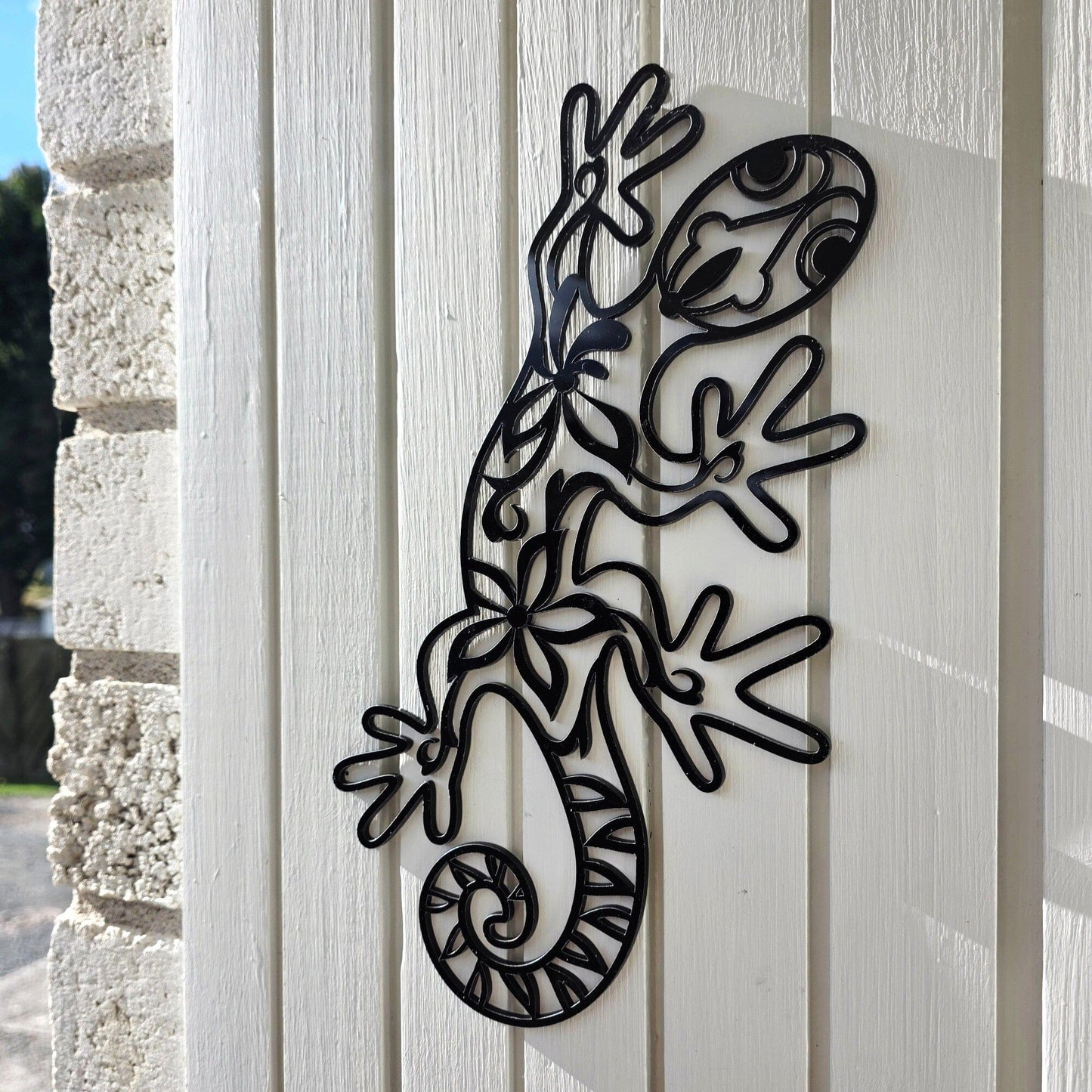 Floral Lizard Wall Décor Whimsic 