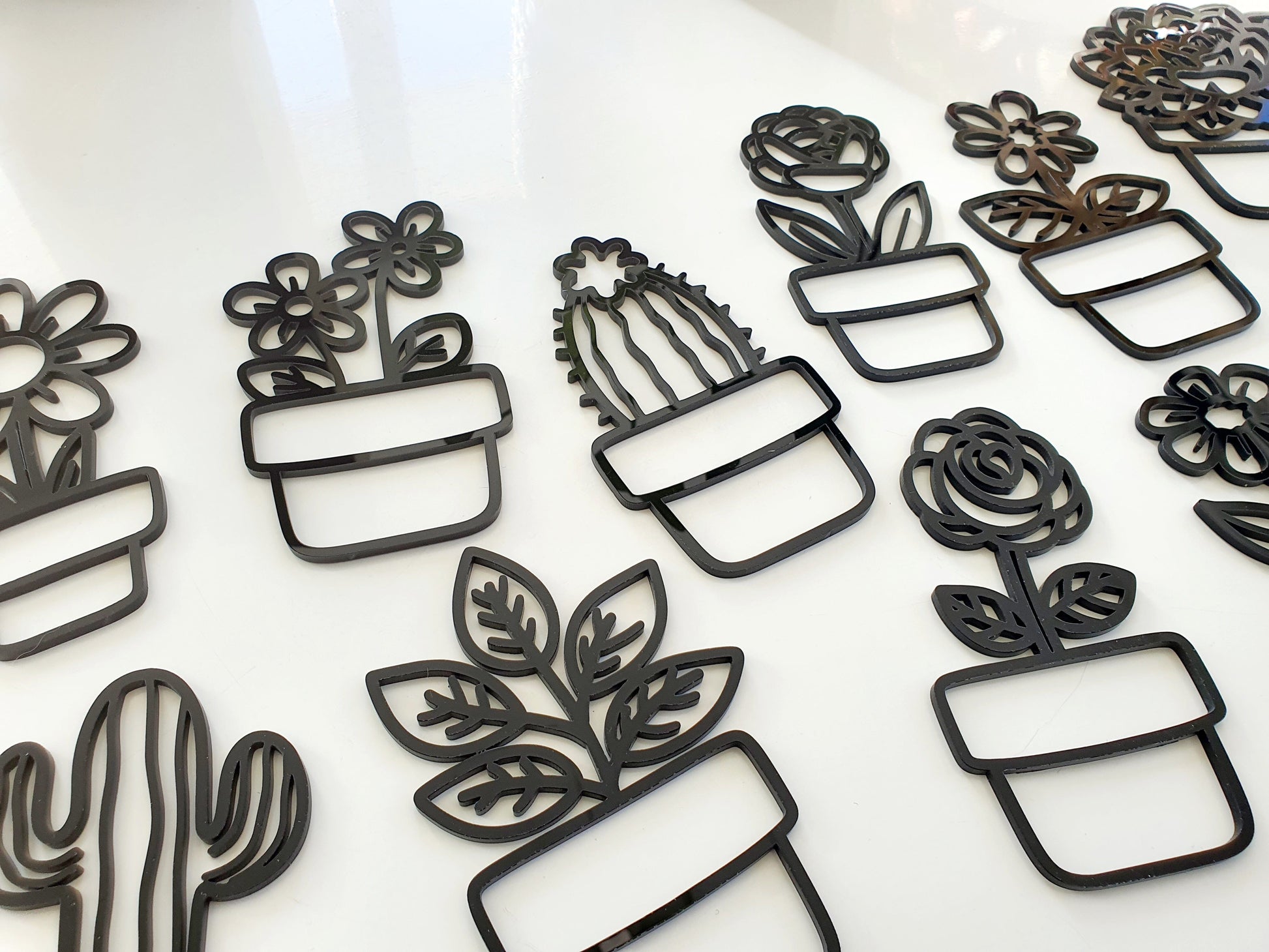 Mini Plant Pots Wall Art Whimsic 