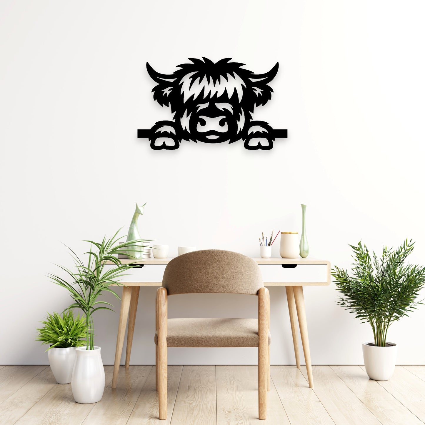 Peeking Highland Cow Wall Decor