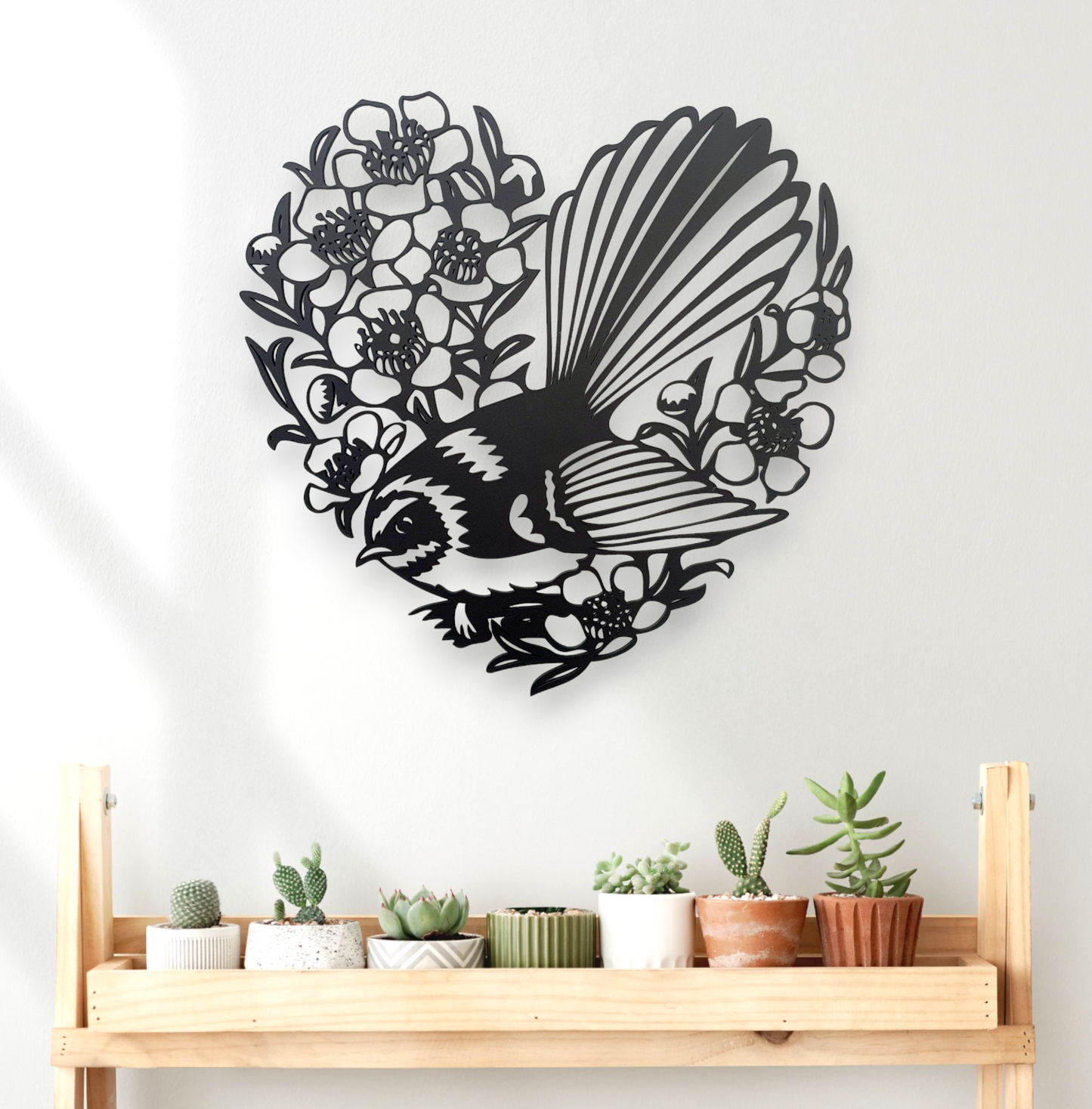 Fantail Heart Wall Décor